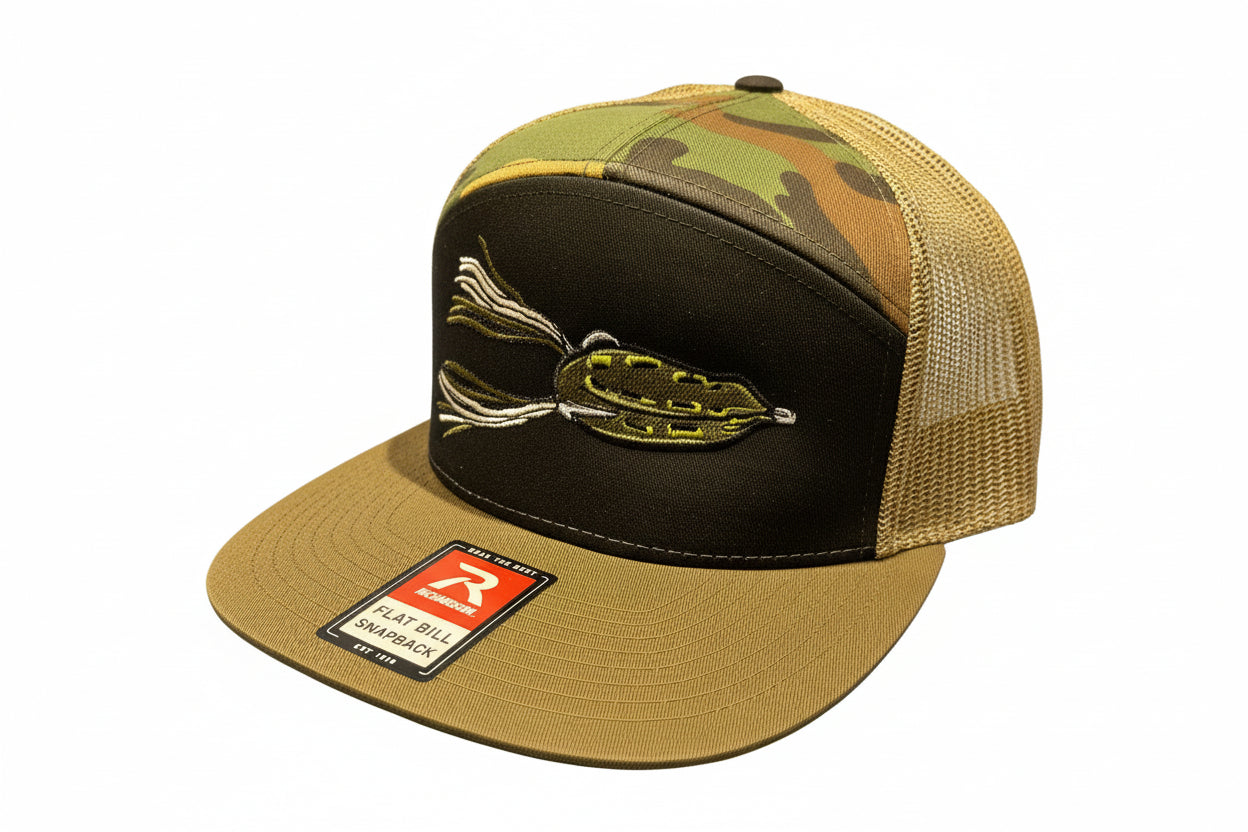 Topwater Frog Lure Bass Fising Camo 7 Panel Hat